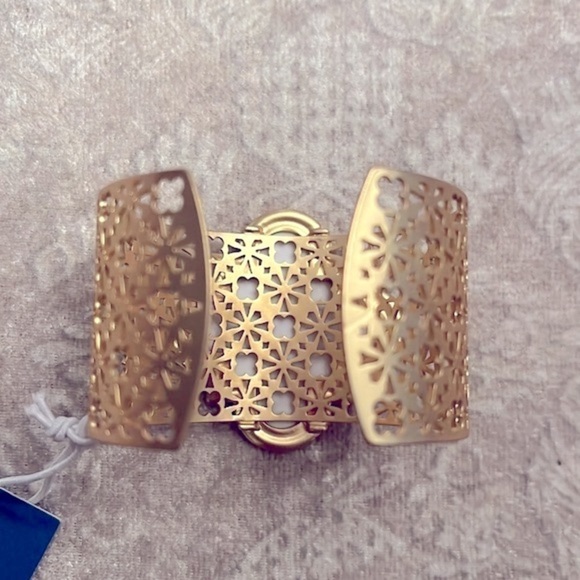 Brand New Parker Rose Mother of Pearl Gold Tone Adjustable Cuff Bracelet - Picture 8 of 16